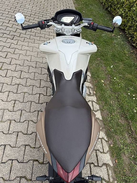 Strasse: MV Agusta Brutale  – Gebraucht aus duillier von mitch46 4