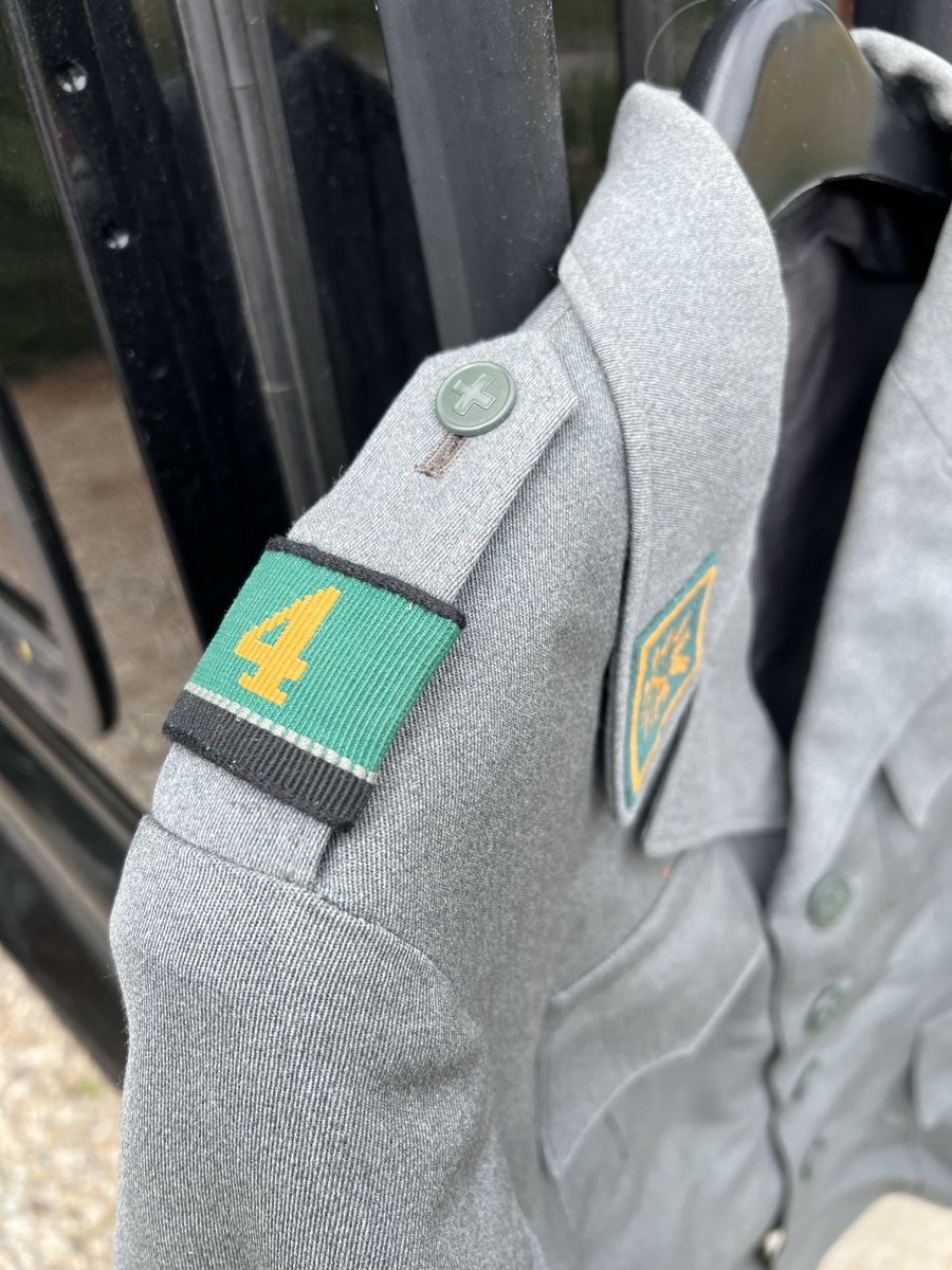 Schweizer Armee Uniformi: Uniform Jacke Militär Armee Schweizer Grösse M – Usato da Burgdorf venduto da MoyaK 3