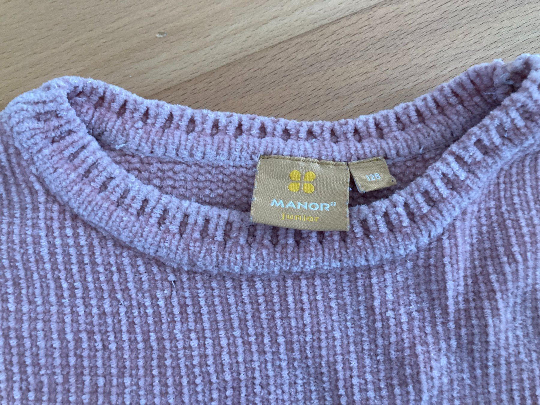 Pullover & Sweatshirts: Pullover von Manor – Gebraucht aus Muttenz von Juvenile33 4