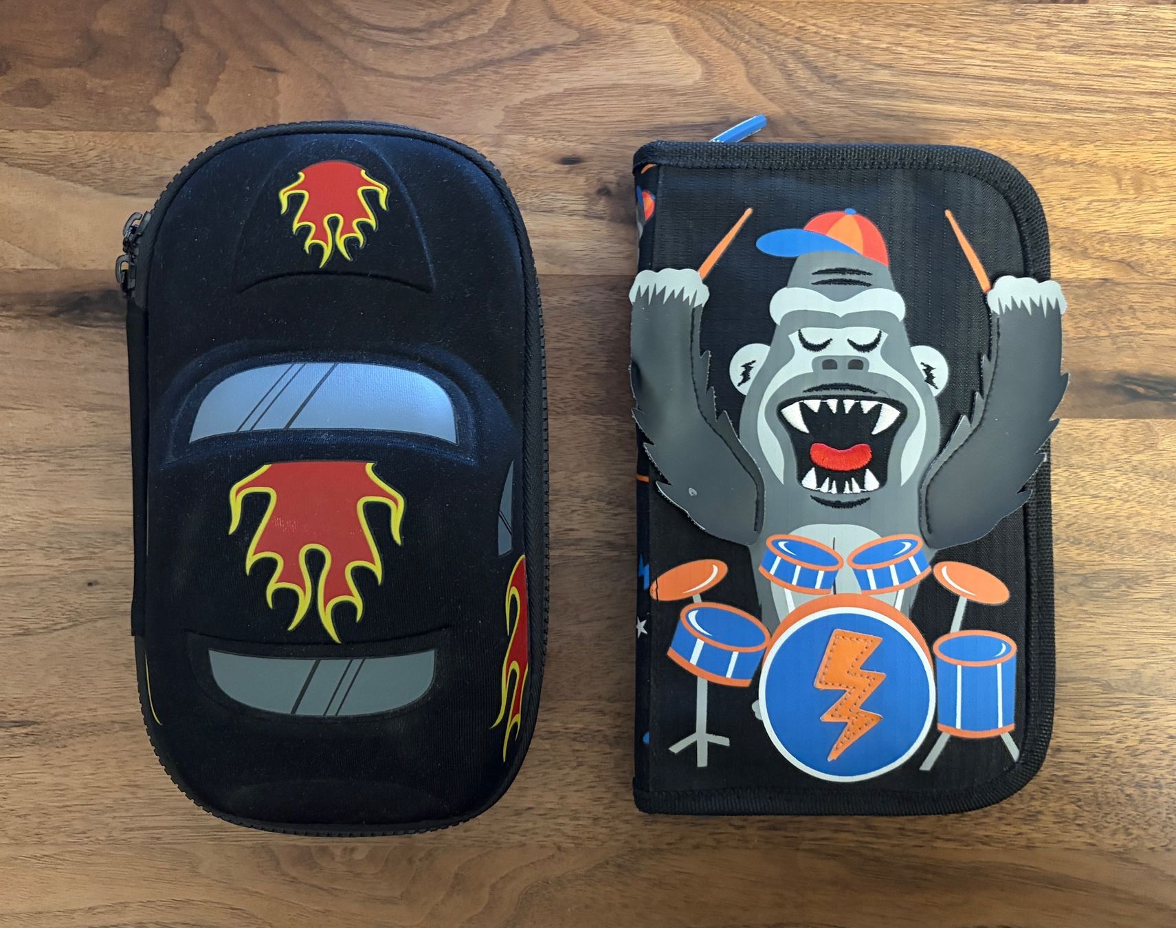 Astucci : 2x ungebrauchte Smiggle Etuis – Nuovo (secondo la descrizione) da Kilchberg ZH venduto da HomeZH