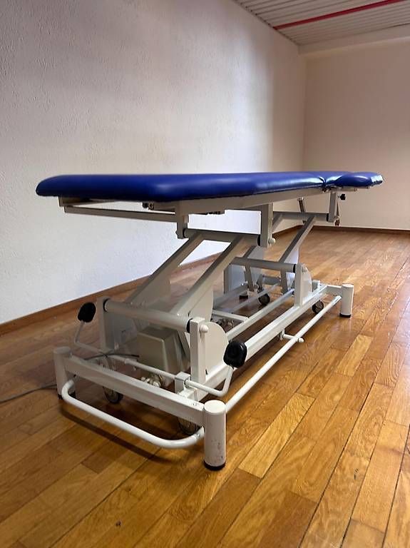 Dispositivi per massaggi: Letto per massaggi – Usato da Lumino venduto da mat_9fdf 3