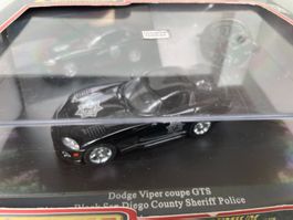 dodge viper gts san diego police 1:43