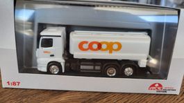 Mercedes-Benz Antos Coop Tankfahrzeug 1:87 AWC