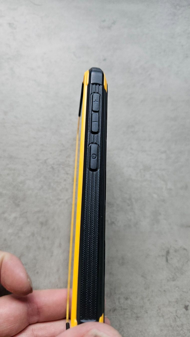 Ulefone Telefoni cellulari / Smartphones: Handey / Ulefone IP-68 Outdoor Smartphone – Usato da Oberrohrdorf venduto da Mex01 3