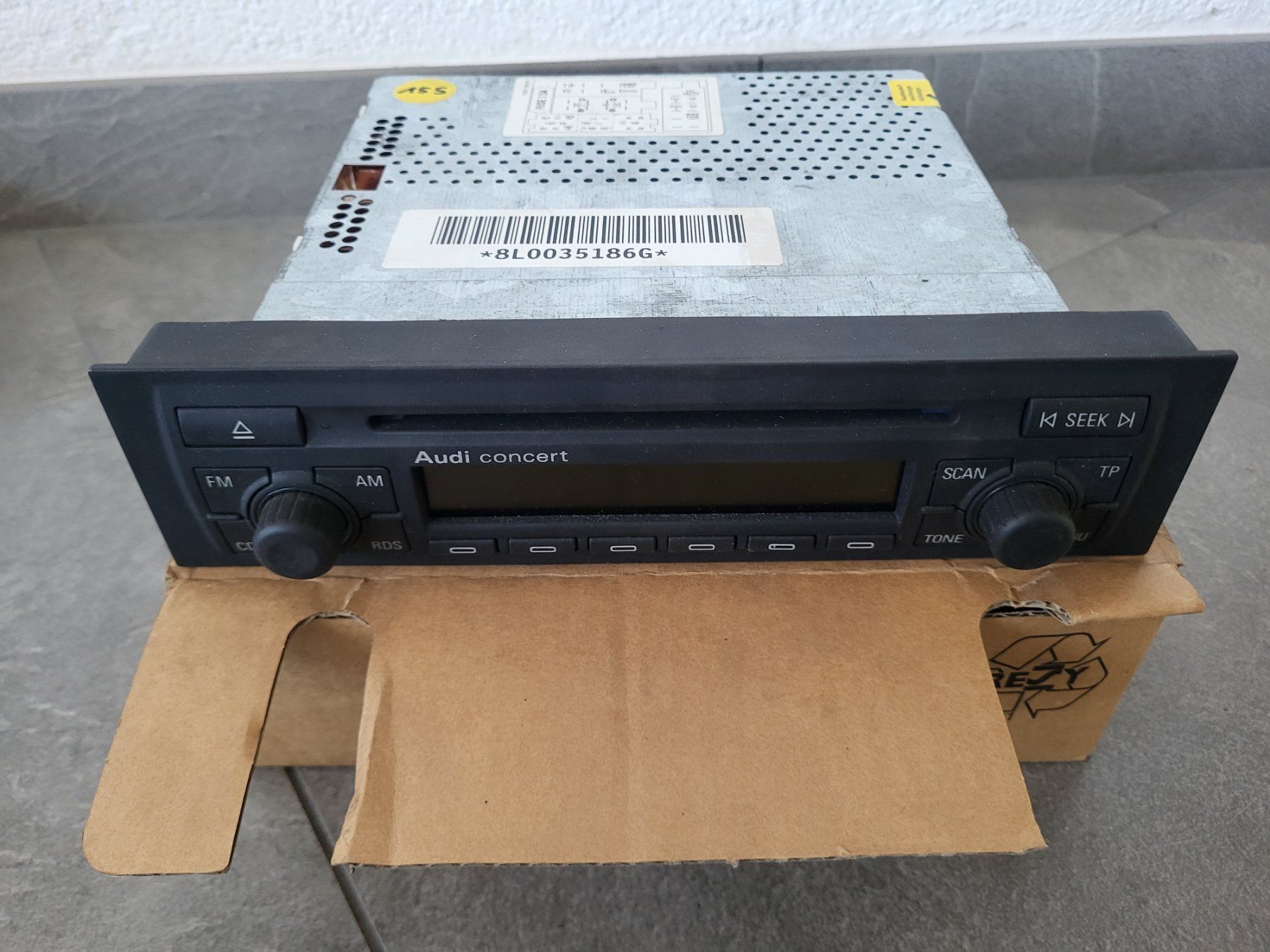 Radios: Auto Radio Audi Concert – Gebraucht aus Eschenz von Bicco1 1