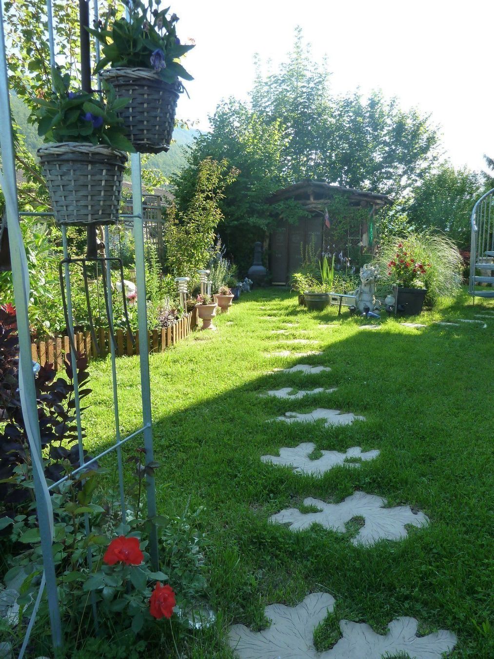 Mineralien & Heilsteine: Beton Trittstein-Wurzel mit Holzstruktur – Neu (gemäss Beschreibung) aus Herbetswil von AHA-Garten 2