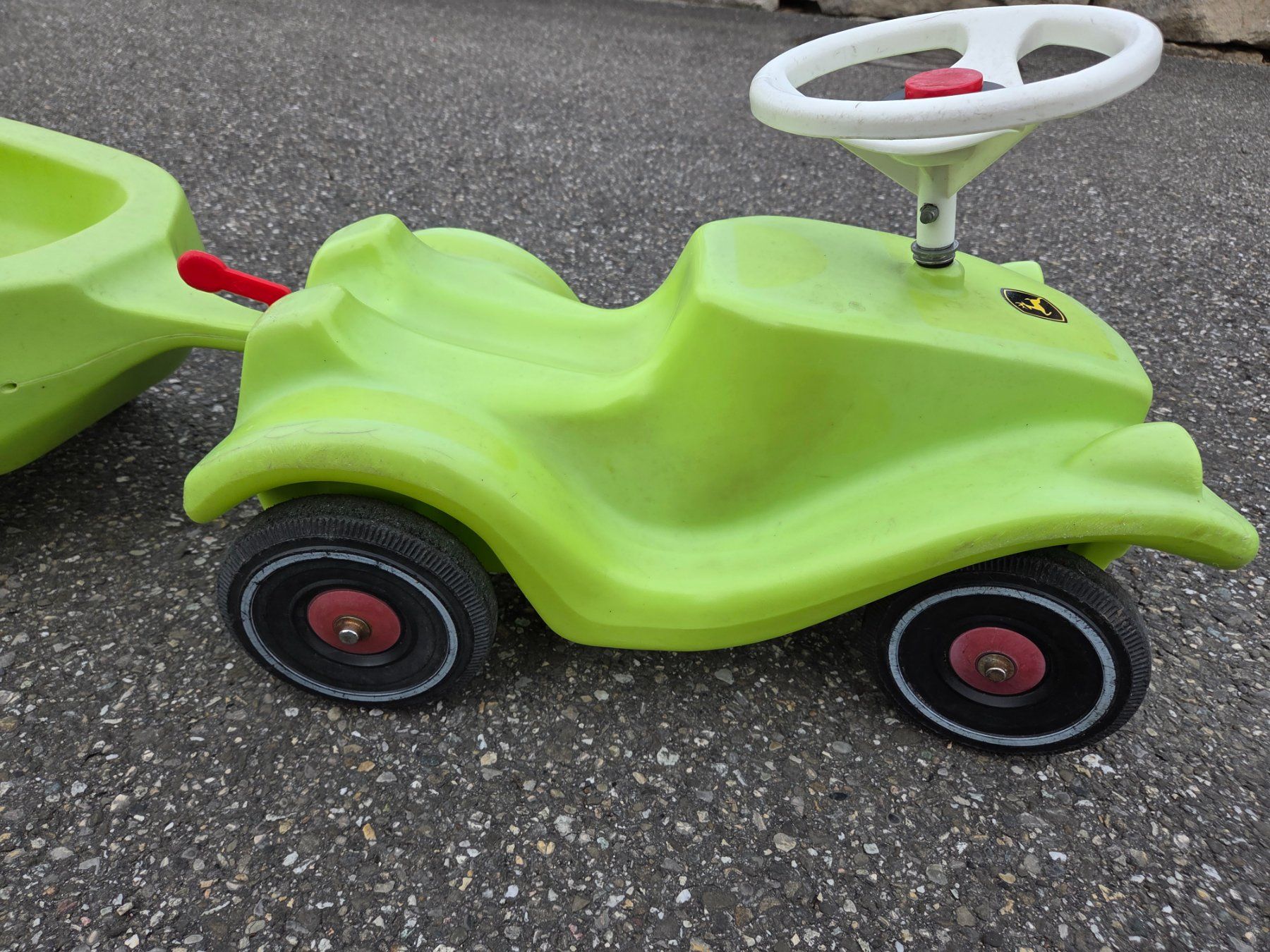 Big Fahrzeuge für Kinder: Big Bobby Car grün mit Anhänger – Gebraucht aus Heinrichswil von frankie19860 6