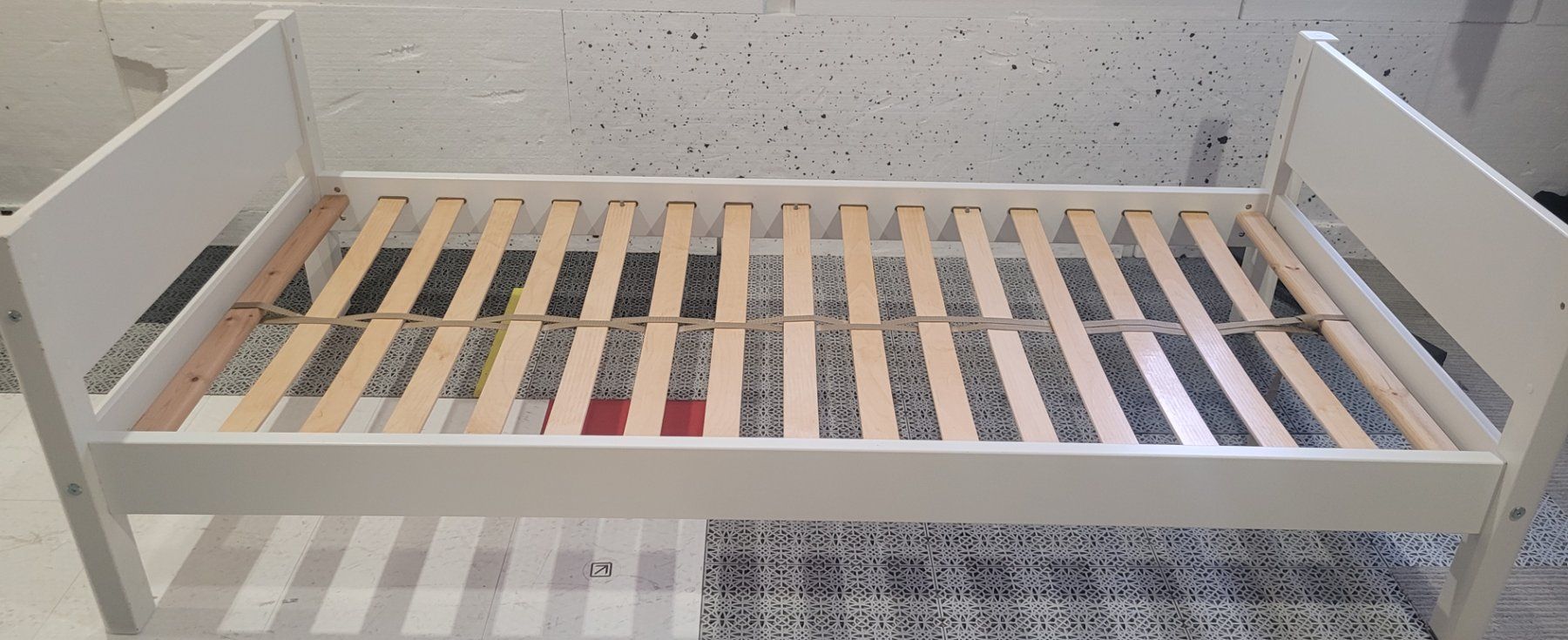 Flexa Letti: FLEXA-Bettgestell 90x200 – Usato da Dübendorf venduto da win_d97m 5