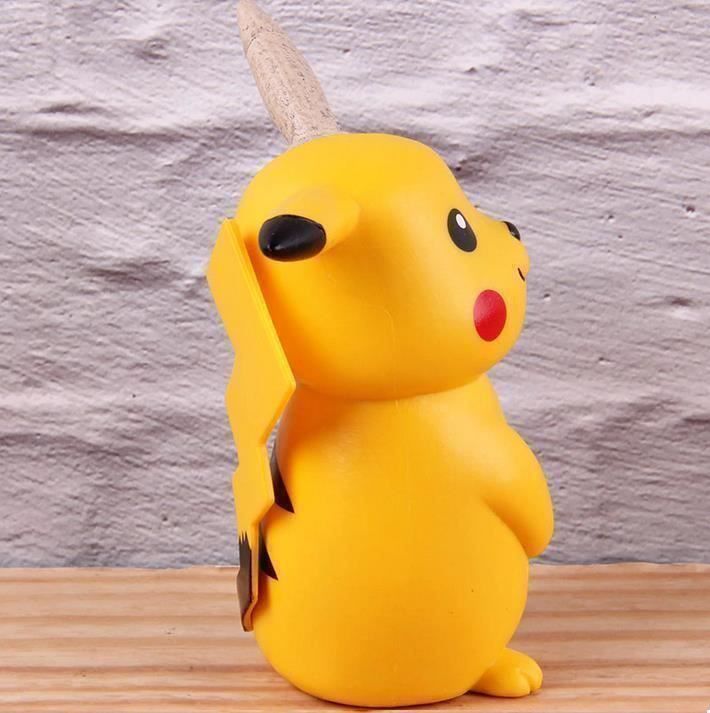 Statuette: Figurine Pikachu Squelette 11cm – Nuovo e nell'imballaggio originale da Gurmels venduto da Swisspod 2