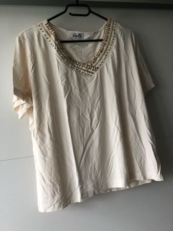 Elegandes T-Shirt