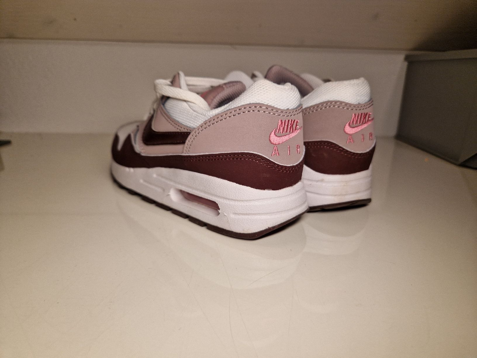 Nike Scarpe da donna: Nike Air Max Gr. 35.5 – Usato da Ersigen venduto da feldschen 2