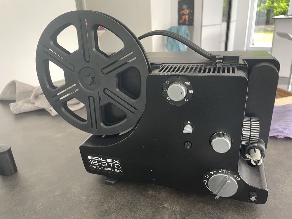 Projecteur Ancien Bolex 18-6 – 8mm / Super 8, Multispeed – Rare, Fonctionnel