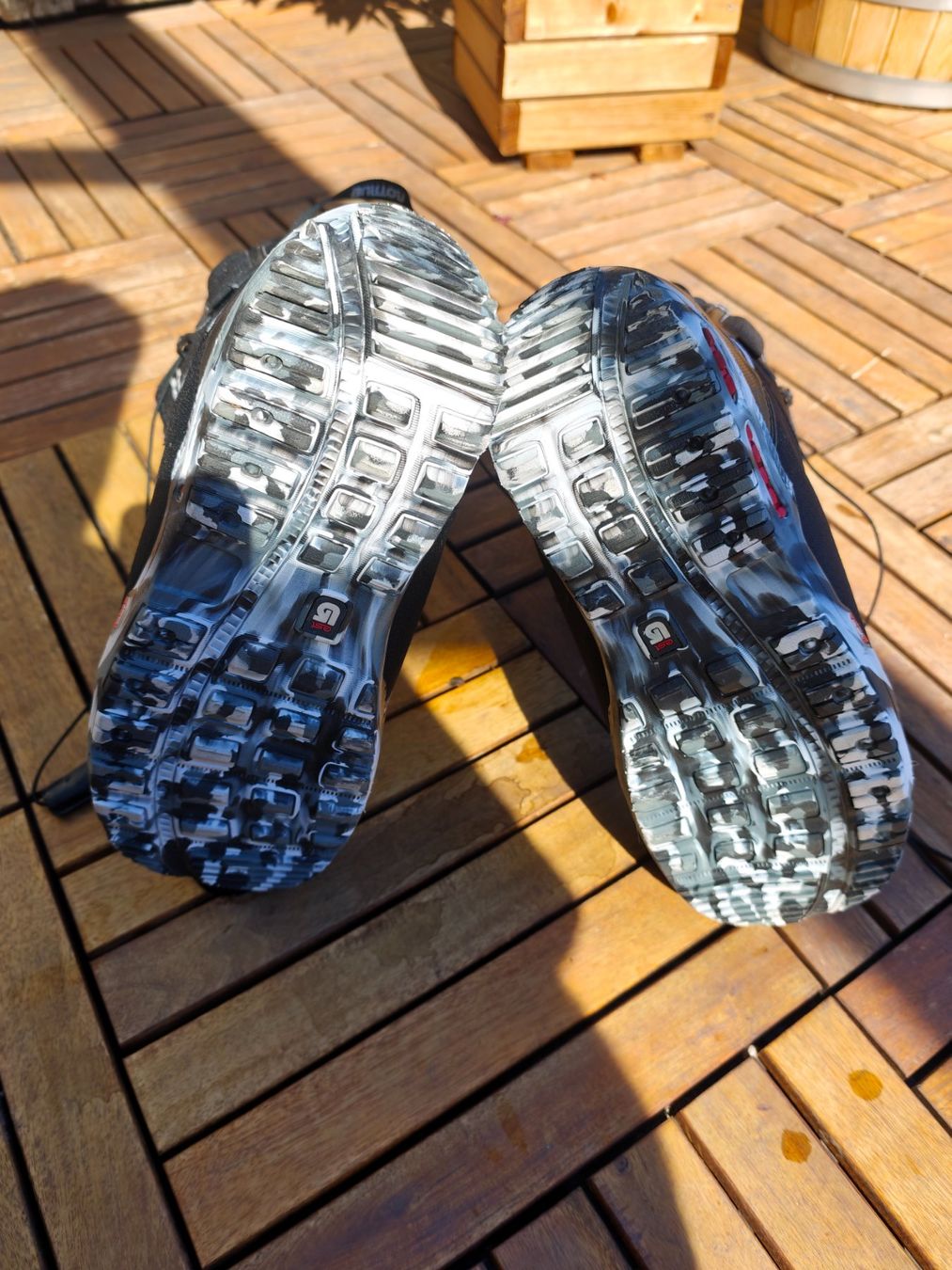 Scarpe da uomo: Burton Snowboard Boots 46 – Usato da wimmis venduto da Soutiarts 2