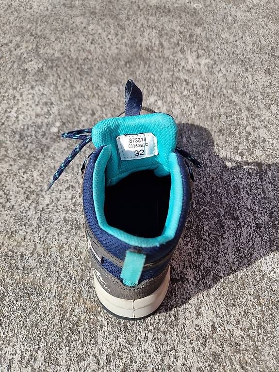 Scarpe per ragazzi: Scarponcini trekking Quechua n. 32 – Usato da Gordola venduto da Pomas 3