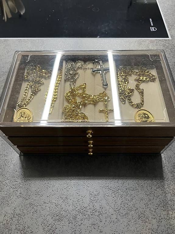 Altri gioielli: Schmuckkästchen inklusive Schmuck  – Usato da ossingen venduto da franco057 2