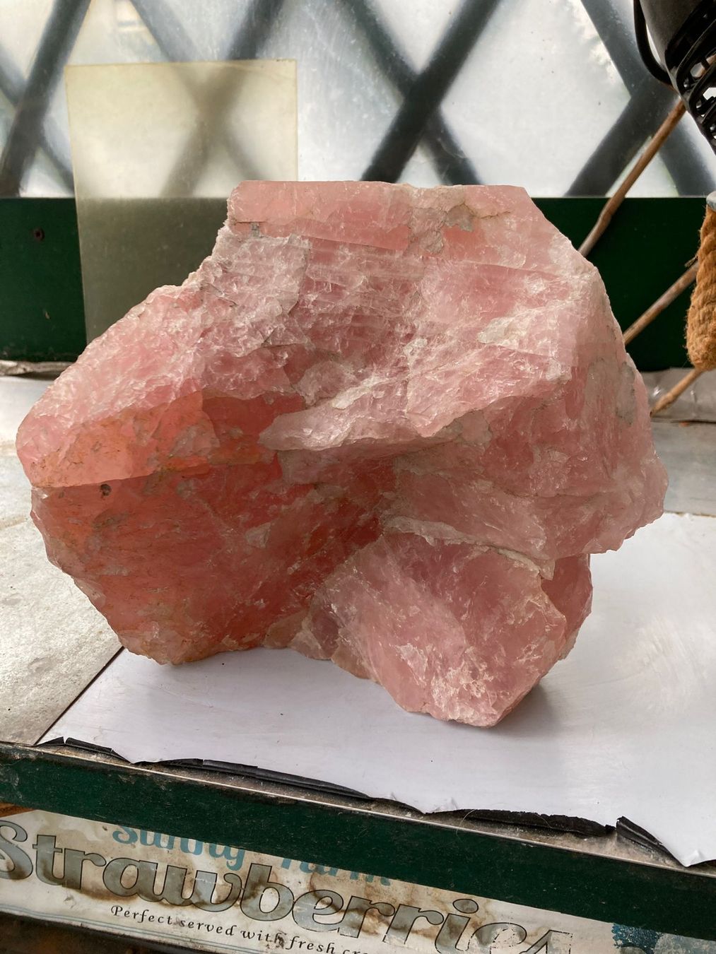 Minerali & Pietre curative: Quartz Rose de 8.6 kg – Usato da La Tour-de-Peilz venduto da pat_9bs7 7
