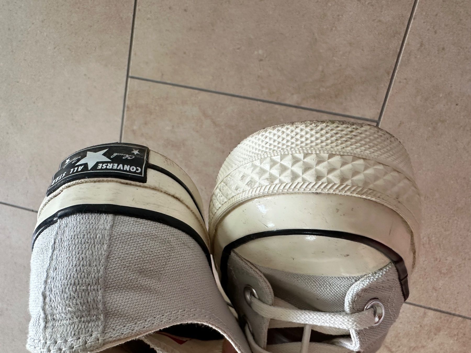 Converse Herrenschuhe: Converse Light Grey Gr. 38 - max. 3mal getragen – Gebraucht aus Fribourg von mir_k7b9 2