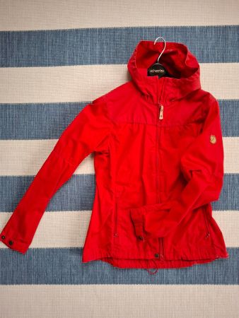 Fjällräven Jacke rot Grösse S
