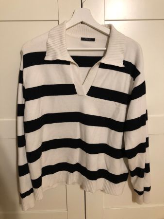 Pullover mit Streifen schwarz weiss von Parfois Herbst 2023