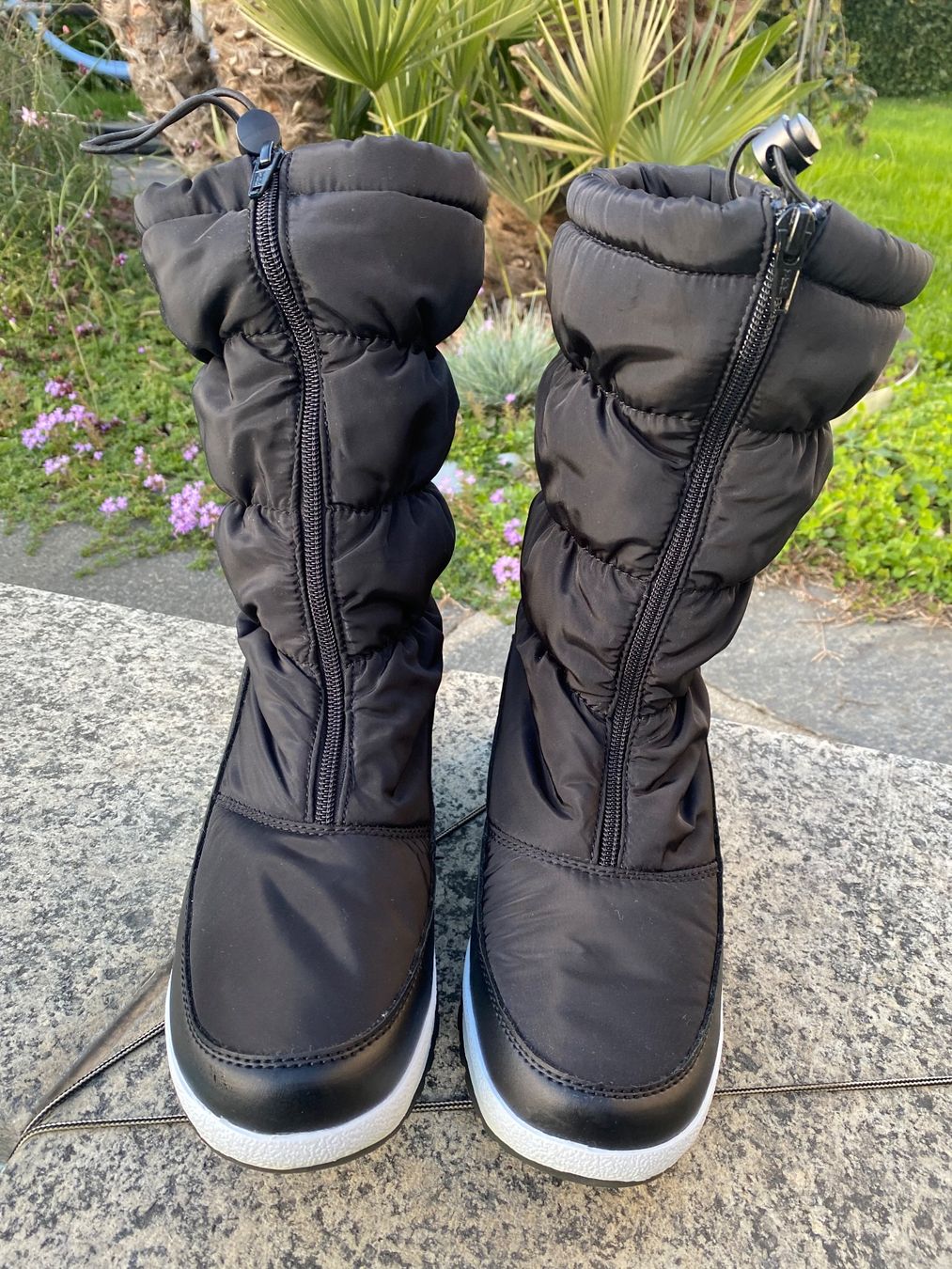 CMP Scarpe da donna: Neuwertige CMP Winterstiefeln/Snowboot, Gr.39 – Nuovo (secondo la descrizione) da Vezia venduto da luce2011