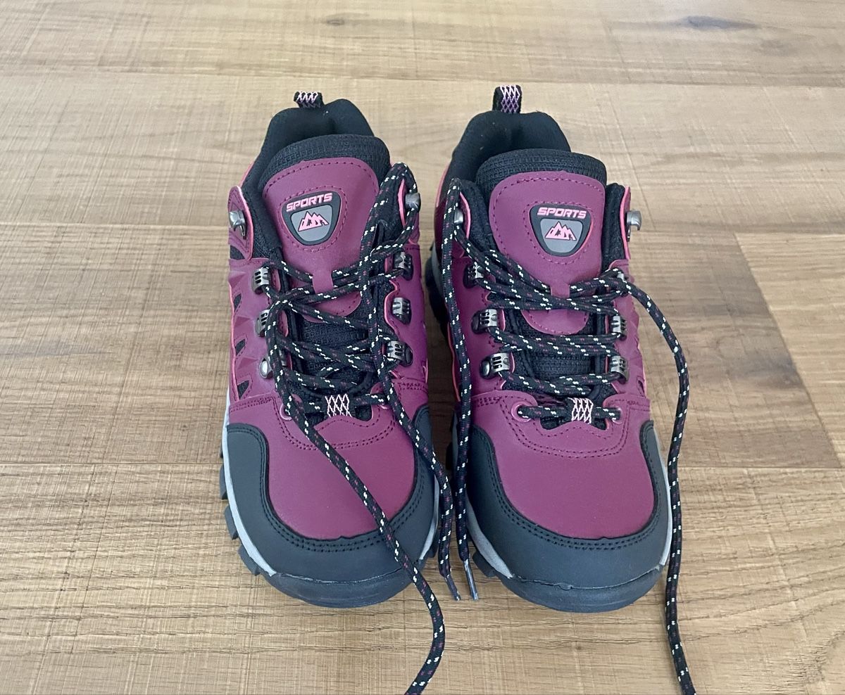 Damenschuhe: Wanderschuhe – Neu (gemäss Beschreibung) aus Bern von yan_sr9k