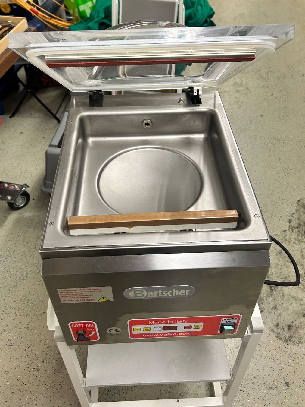 Bartscher Elettrodomestici da cucina: Bartscher Vakuumiermaschine Model 20/ 315 – Usato da Malters venduto da DPHandel 7
