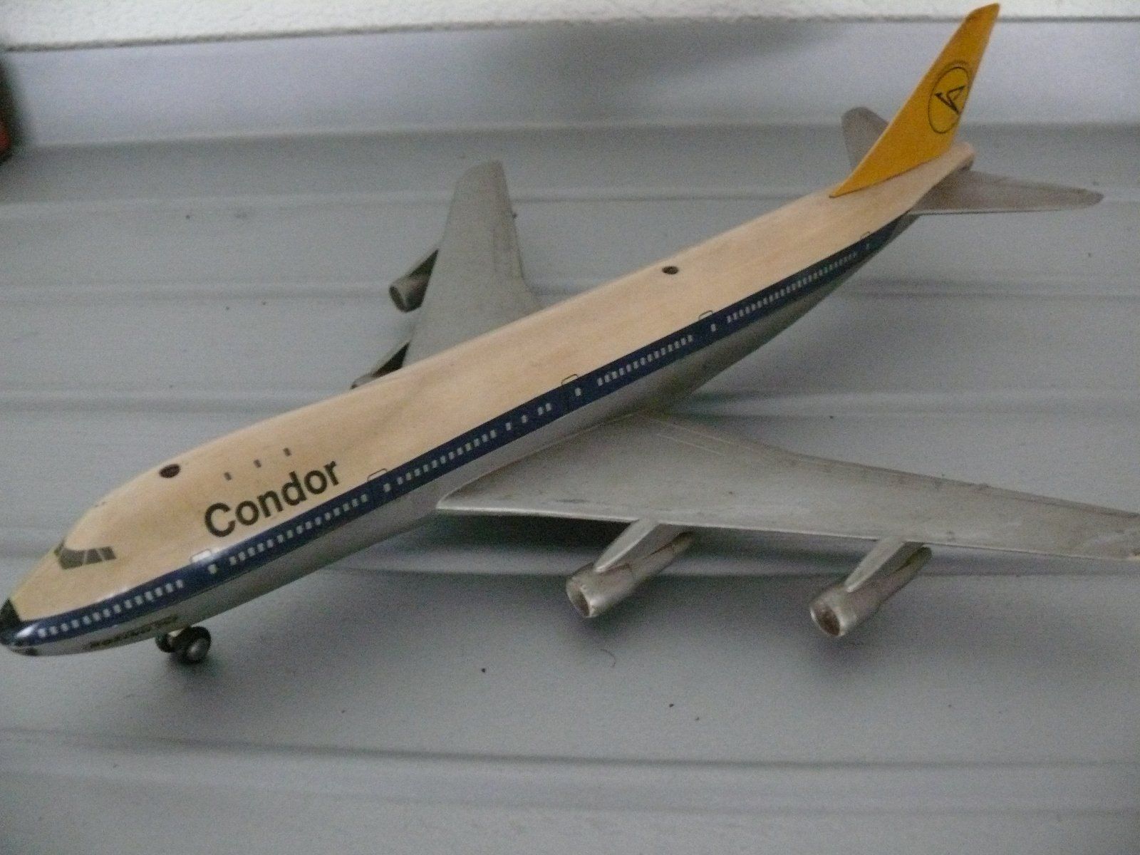 Schuco Spielzeuge: Schuco 1025 Condor – Gebraucht aus Wolfertswil von mic_vy7d 1