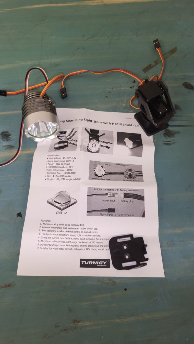 Lampade: Lampe projecteur dirigeable CREE L2 PTZ pour model RC – Usato da Versoix venduto da Dragi1201
