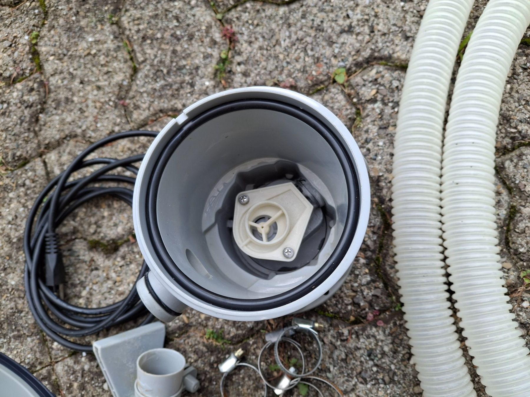 Intex Accessori per Piscine: Filterpumpe Pool 602 M von INTEX inkl. 1 Filter – Usato da Wiesendangen venduto da troawus 2