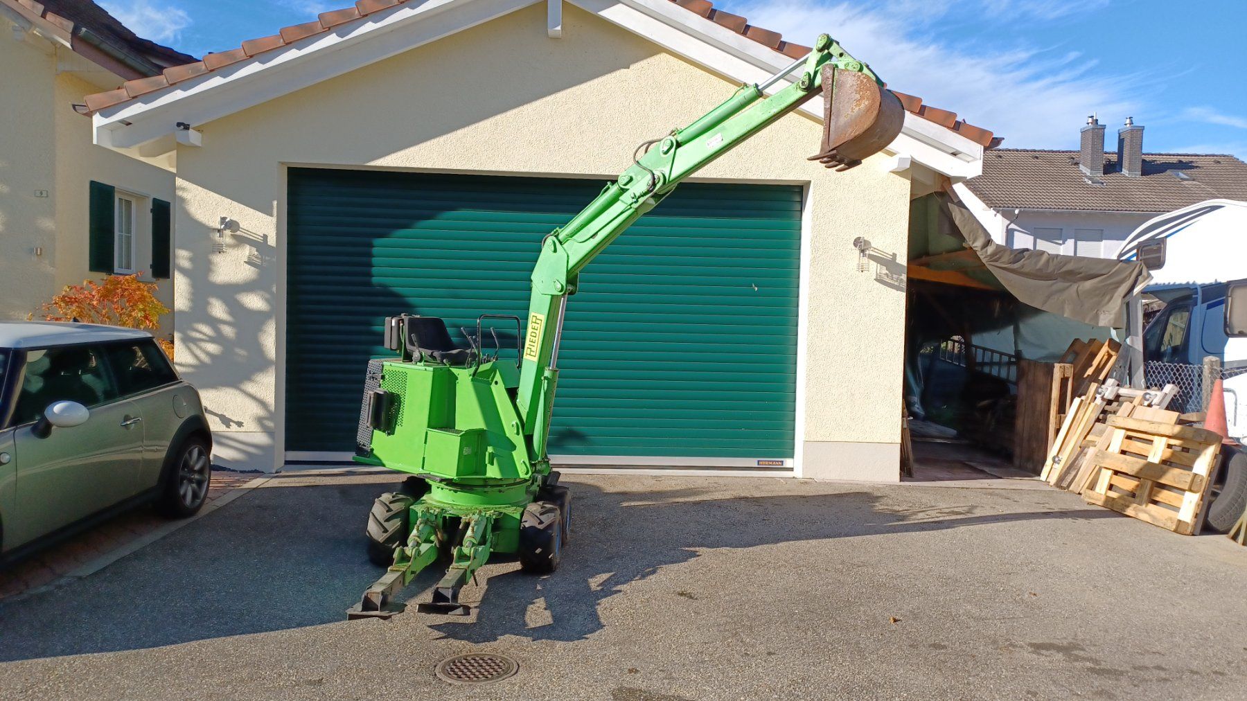 Escavatori: Kleinbagger zu Verkaufen ! – Usato da Suhr venduto da Bondi4 5