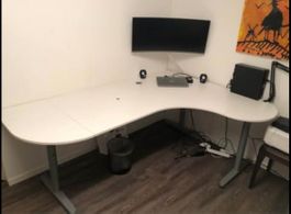 Eckschreibtisch / Bürotisch weiss