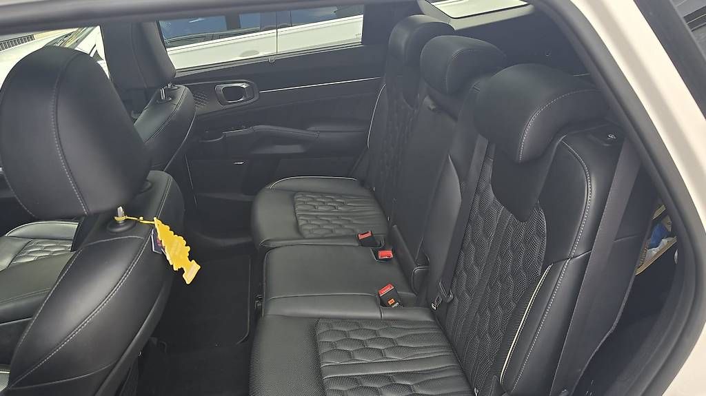 Autos: Kia Sorento 2.2 SmartD Style 7P – Gebraucht aus Langenthal von Goergens10 5