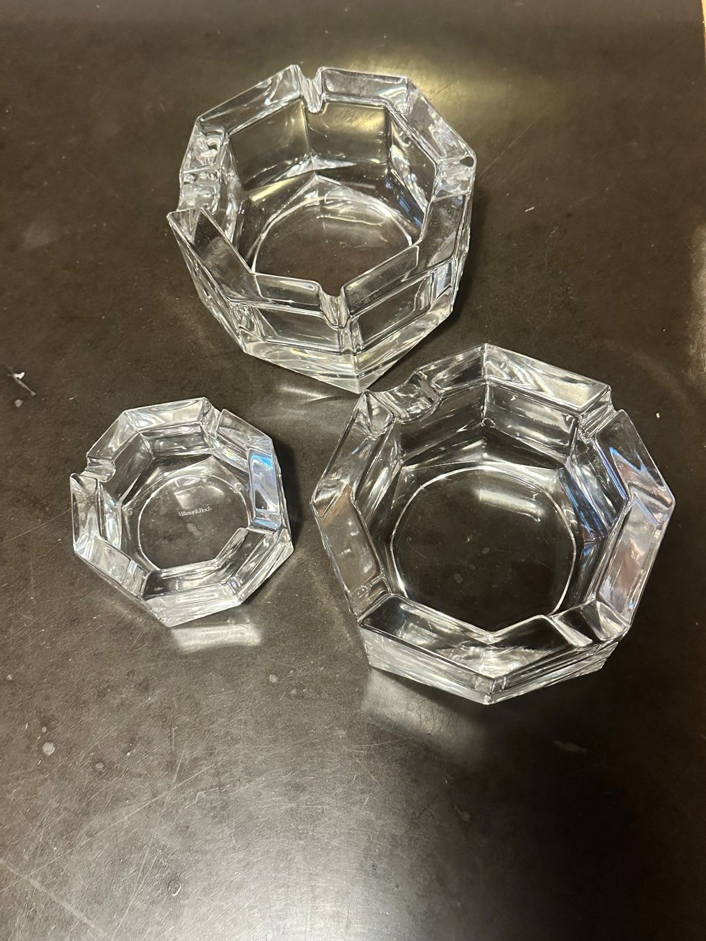 Portacenere: Drei Aschenbecher aus Glas Set – Usato da Zürich venduto da Sofferl