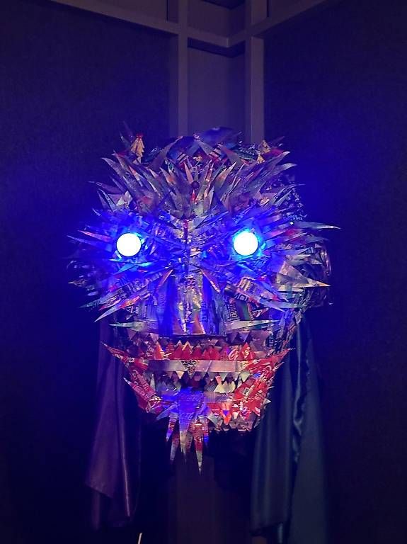 Sculture & Statue: Schädelskulptur mit Aluminium dekoriert – Usato da Egliswil venduto da hem_7t2b 2