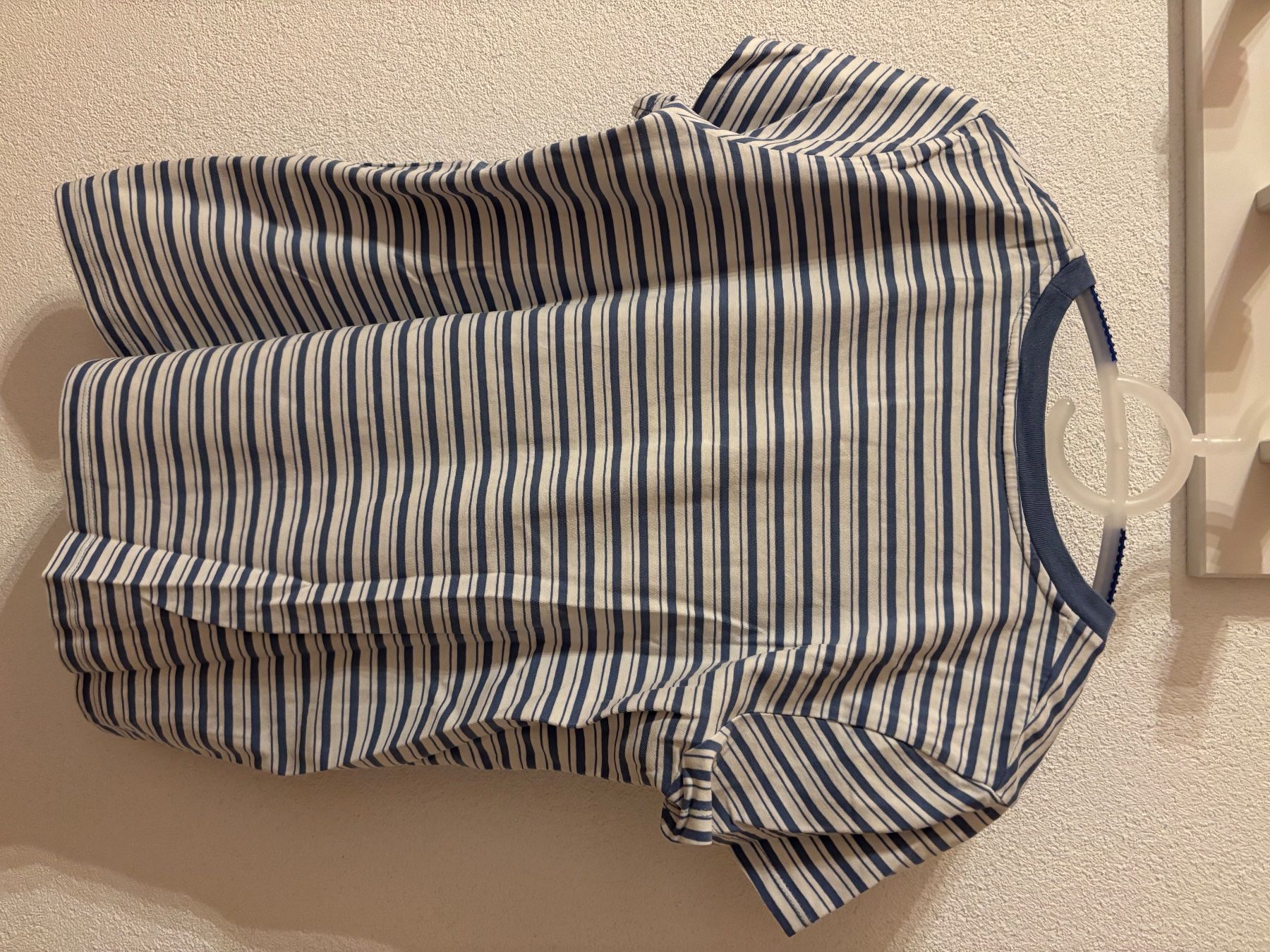 Levi's T-shirt: T-shirt levi’s – Usato da Grandvillard venduto da Elsa.Del 1
