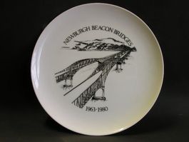 Commemorative Plate * NEWBURGH BEACON BRIDGES *