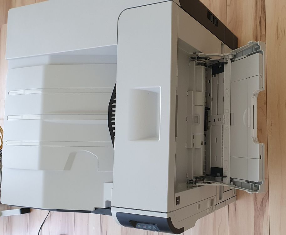 HP CP5225N A4/A3 Color LaserJet | Kaufen auf Ricardo