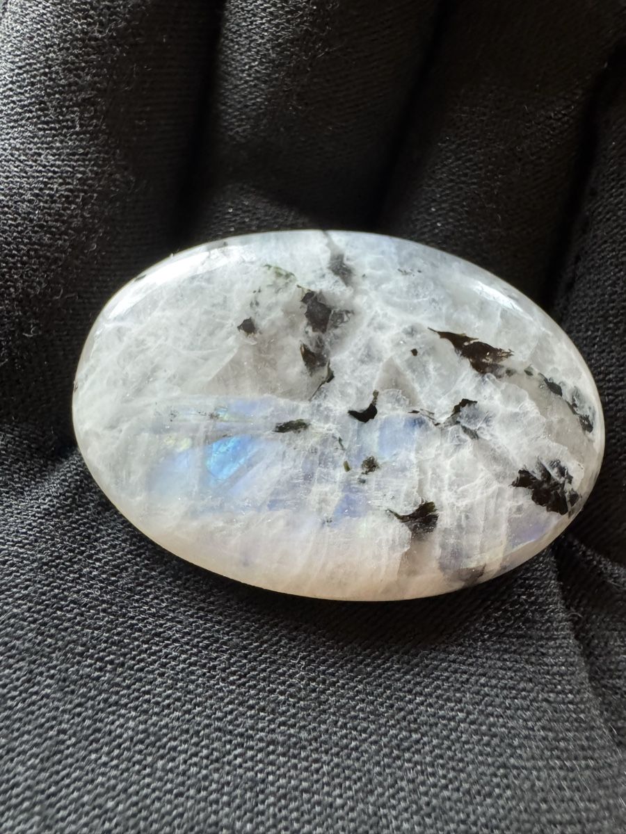 Edelsteine: Mondstein mit Turmalin 97.55 ct – Neu und originalverpackt aus Wängi von Horus_Stone 1