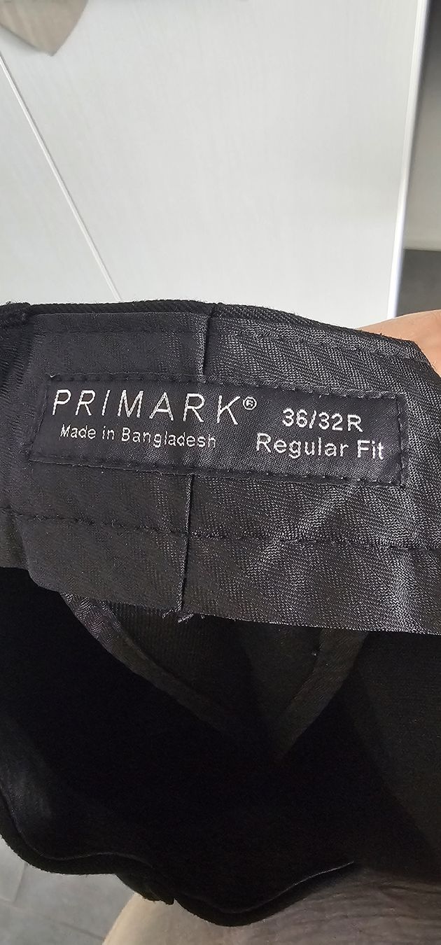 Hosen: Schwarze Anzugshose Grösse 36/32 – Gebraucht aus Gipf-Oberfrick von Stefania02-91 1