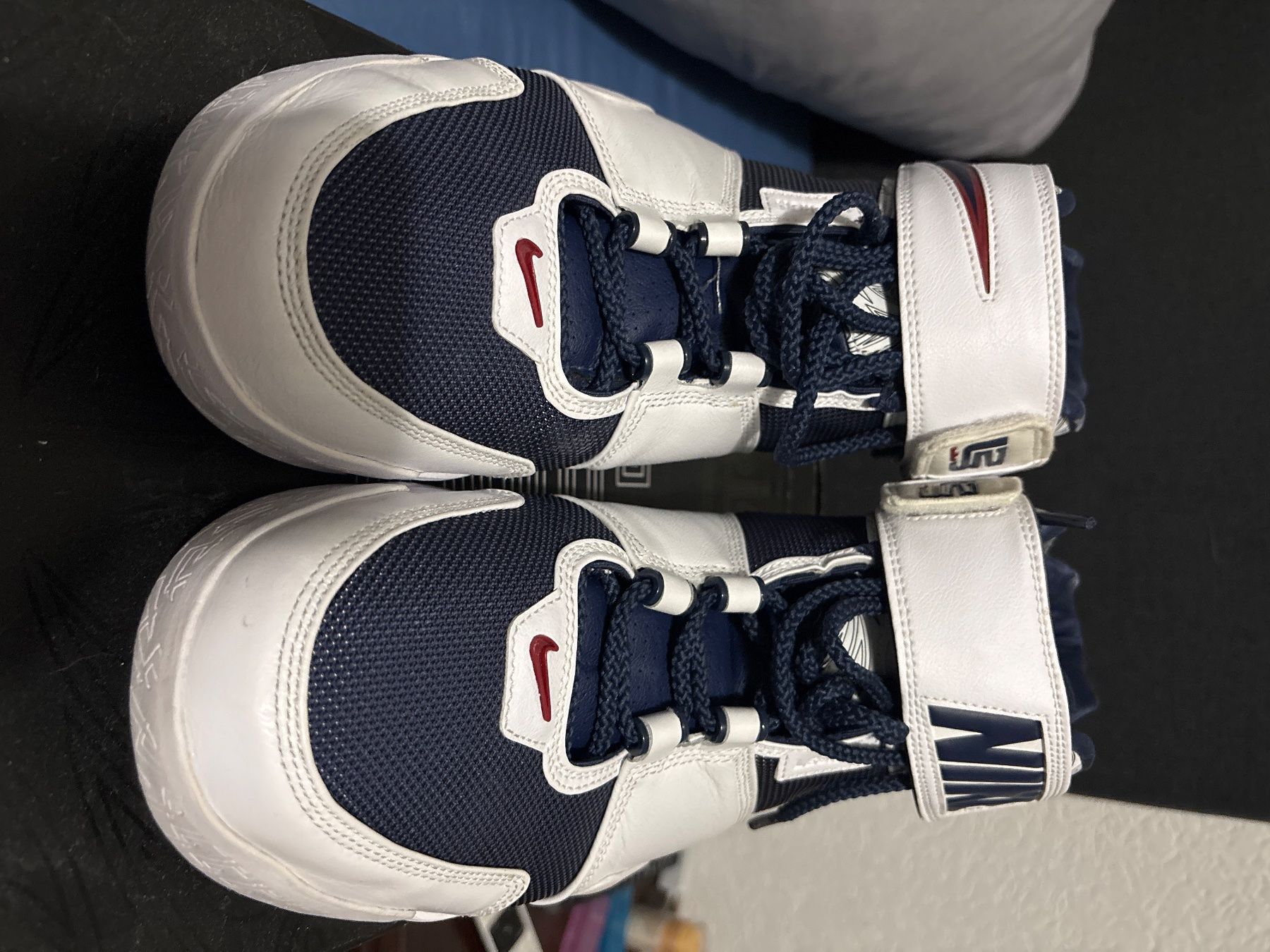 Nike Herrenschuhe: Nike LeBron, baskets, taille 47,5  dans la boîte – Gebraucht aus Fully von boudbois50 2