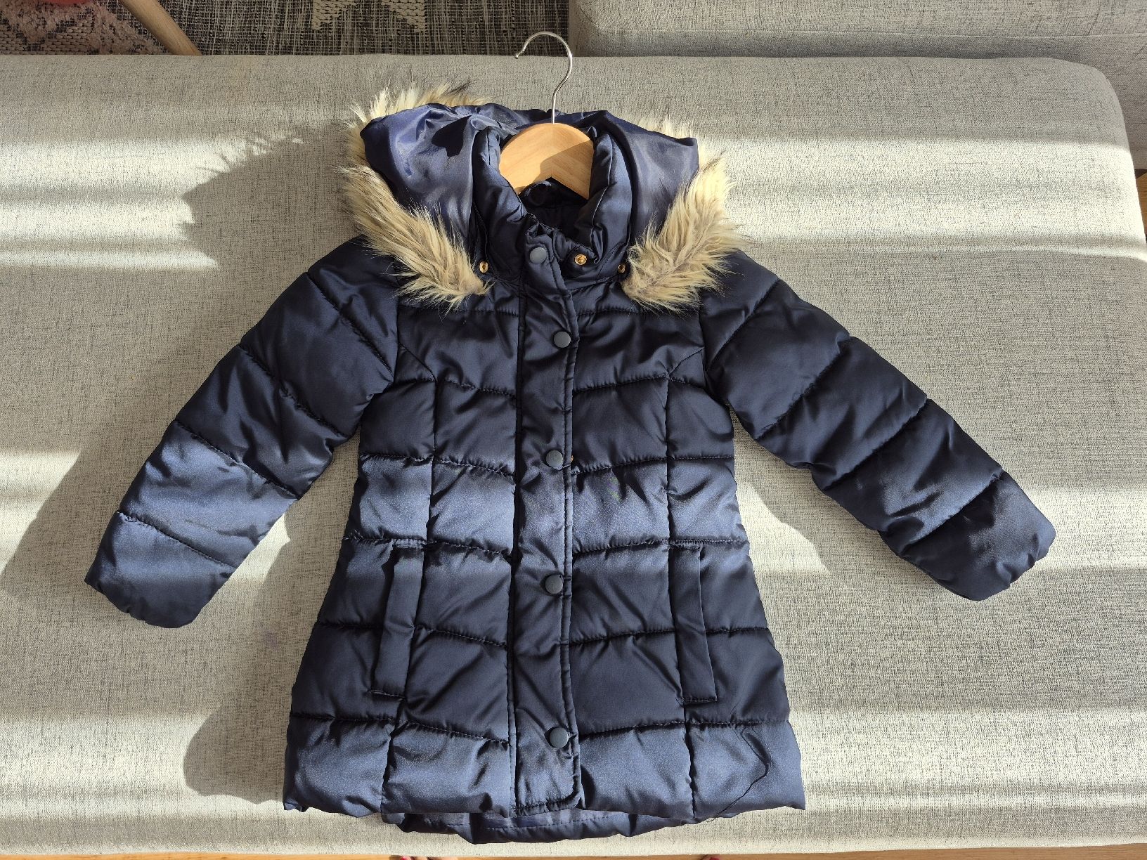 H&M Vestes & Manteaux: H&M Gr. 110  – D'occasion à Spiez par V.H.K.