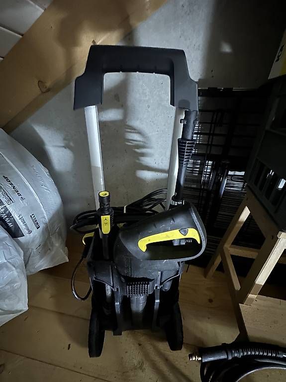 Idropulitrici ad alta pressione: Karcher K4 Compact – Usato da Epalinges venduto da mr.siegal 2