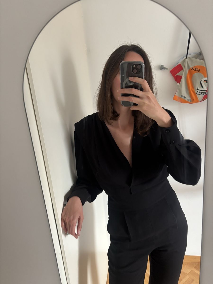 Iro Jumpsuits: Iro Paris Black Jumpsuit - Size 36 - Excellent Condition 49 – Neu und originalverpackt aus Genève von Bella_909 2