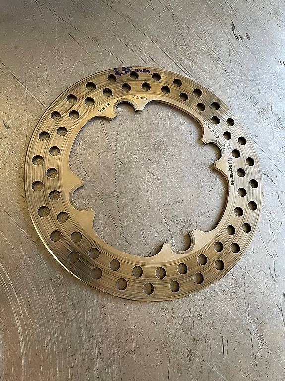 Tutti i ricambio per moto: Bremsscheibe Husqvarna 220mm hinten – Usato da Hauptikon venduto da Pumi70 2