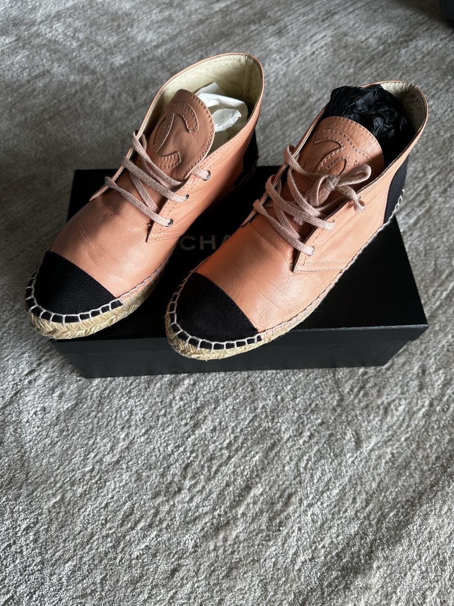 Chanel Scarpe da donna: Espadrilles Chanel 37 – Usato da La Croix (Lutry) venduto da secondhandZara 1