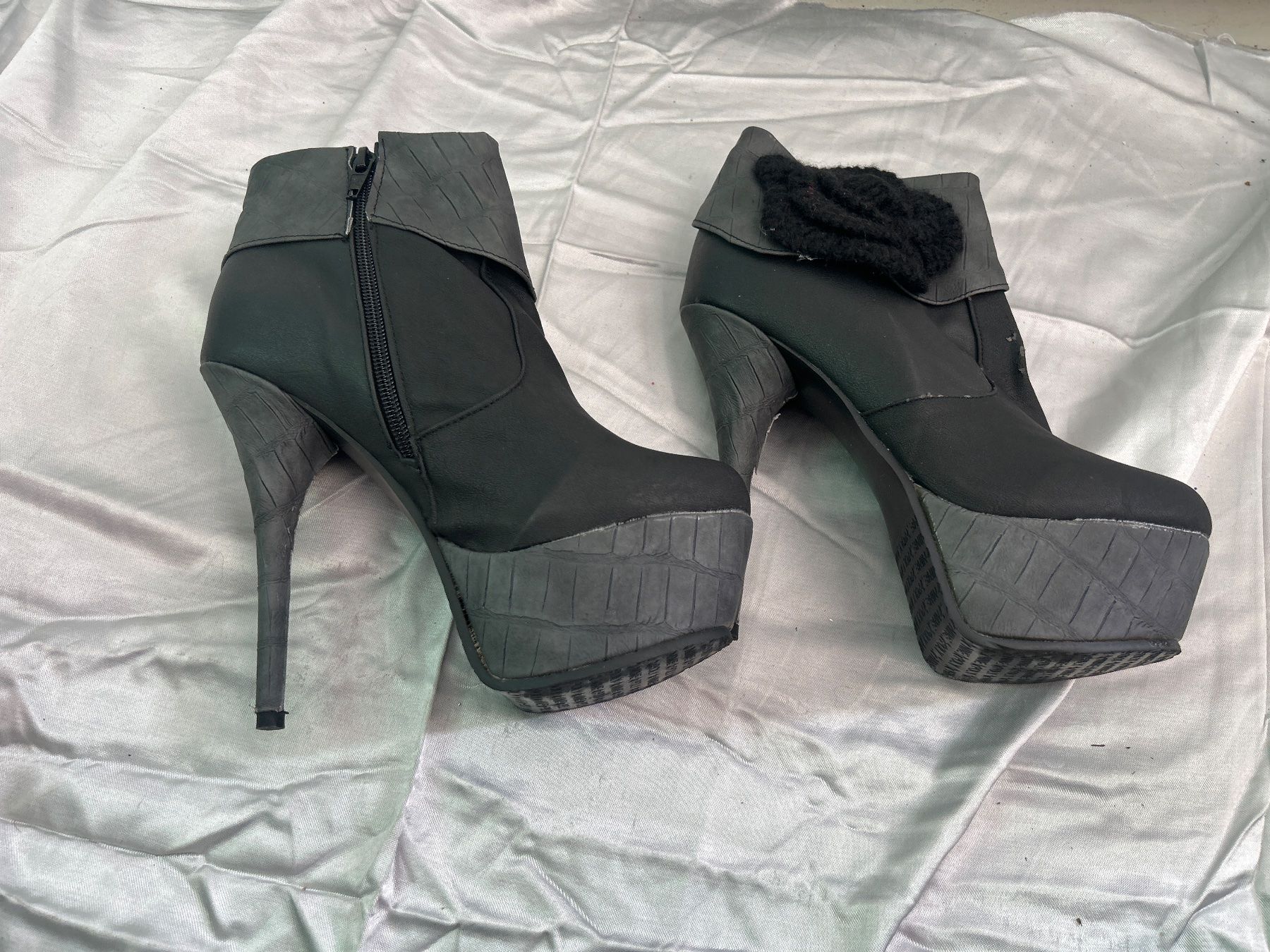 Chaussures femmes: High Heels Stiefelette gr 36 – D'occasion à Regensdorf par Spyke55 1