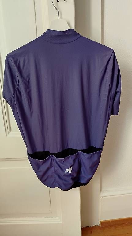 Canottiere & Pantaloni: Jersey Assos Equipe R size L – Usato da Lausanne venduto da pau_5lft 3