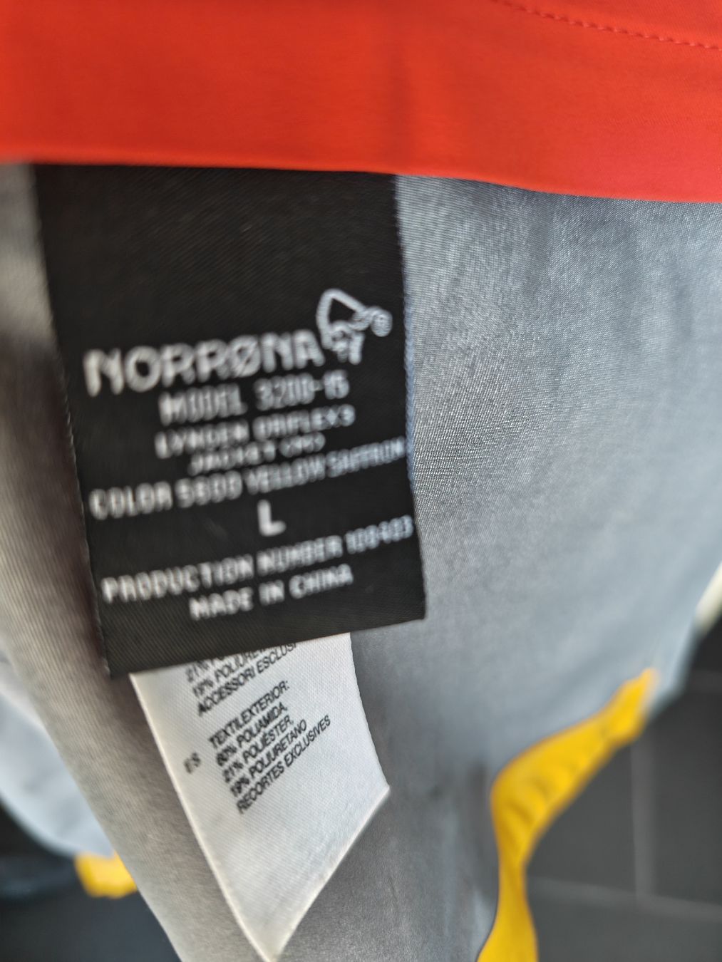 Norrøna Jacken: Norrona Lyngen Hardshell – Gebraucht aus Düdingen von mumu7376 2