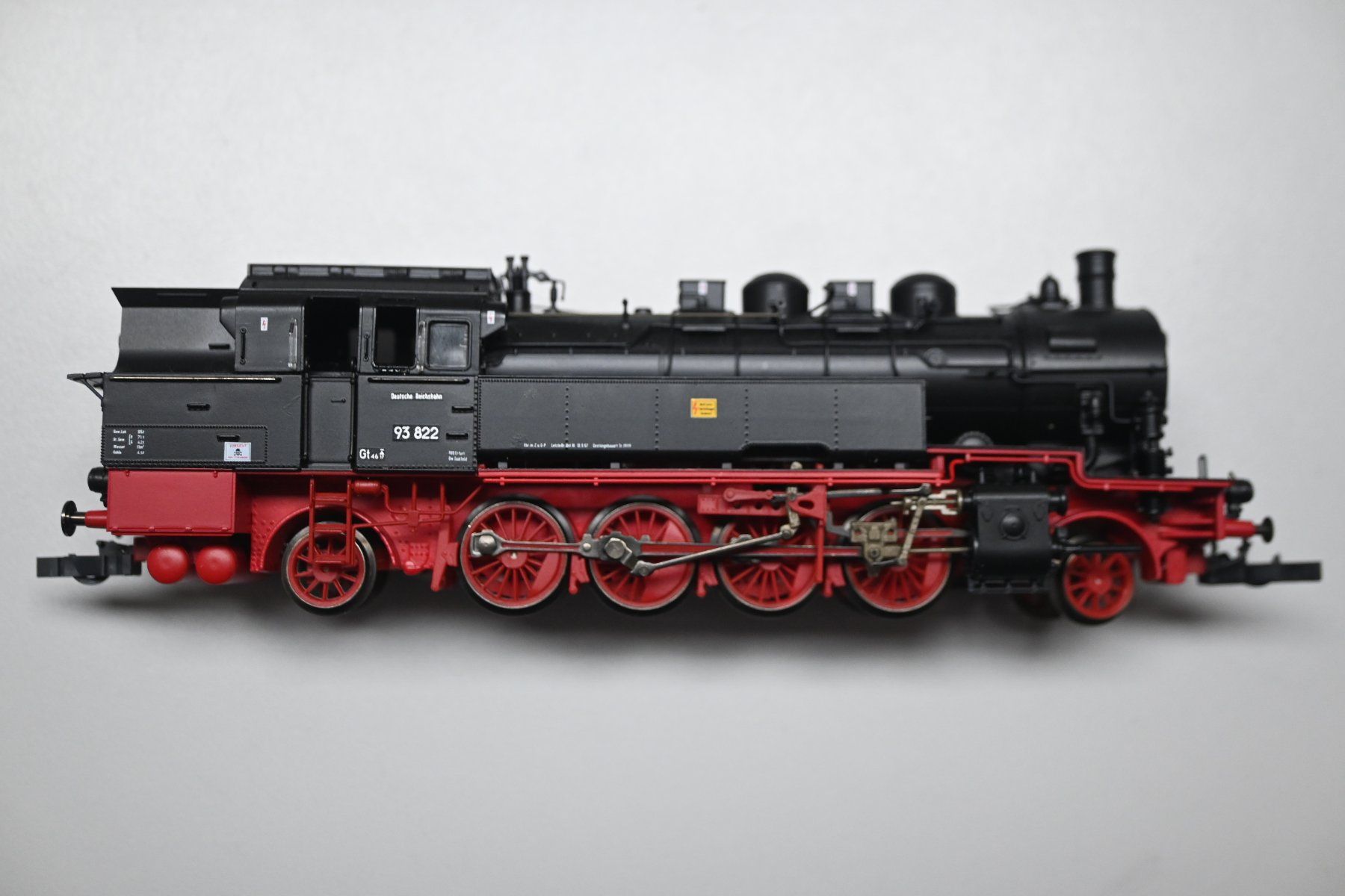 Roco Modellini di ferrovie: 1 Dampflok DB 93 822 Roco HO – Usato da Steffisburg venduto da Charlamov 1