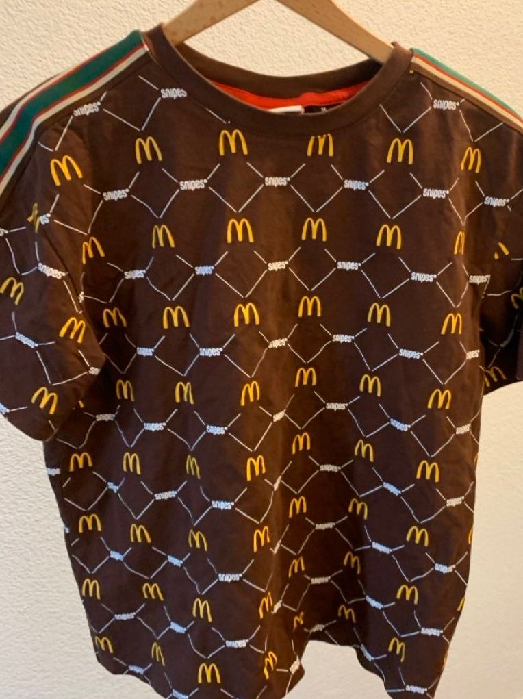T-shirt: McDonalds x Snipes Shirt gr. M – Usato da Gossau SG venduto da Daenuel